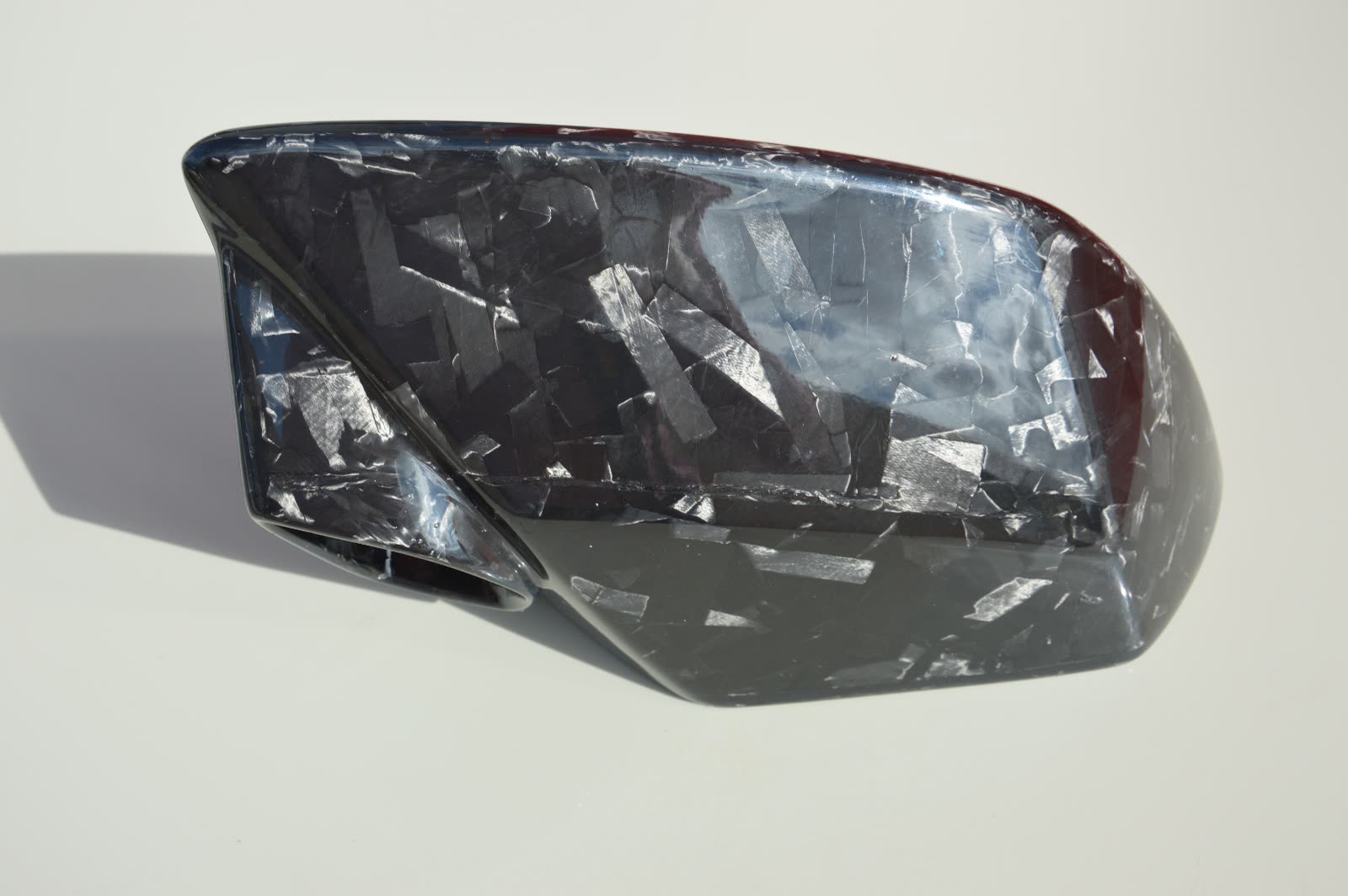 Forged carbon mirror cover for the Lamborghini Huracán