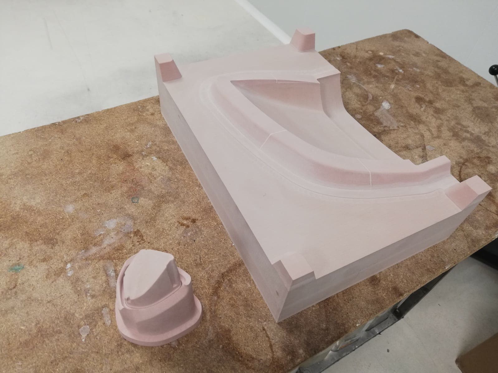 Tooling board mold with CNC-machined insert