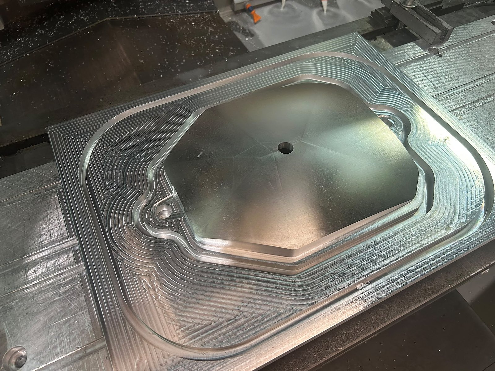 Machined aluminum mold for RTM